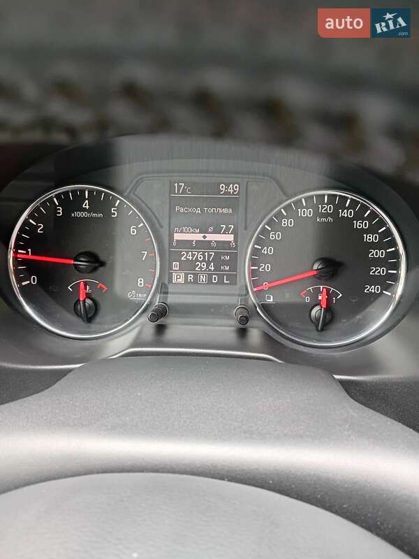 Внедорожник / Кроссовер Nissan X-Trail 2011 в Староконстантинове