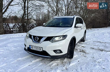 Внедорожник / Кроссовер Nissan X-Trail 2016 в Виннице