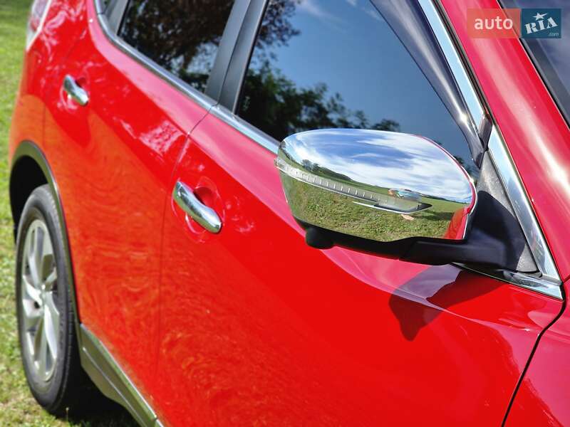 Внедорожник / Кроссовер Nissan X-Trail 2014 в Харькове