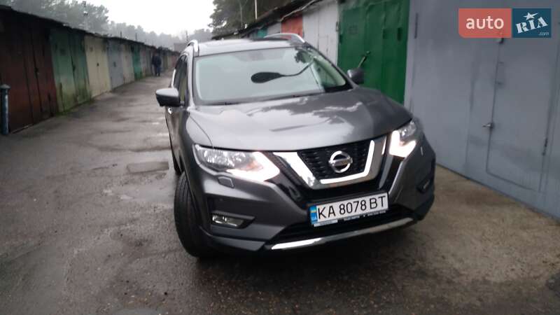 Внедорожник / Кроссовер Nissan X-Trail 2020 в Киеве