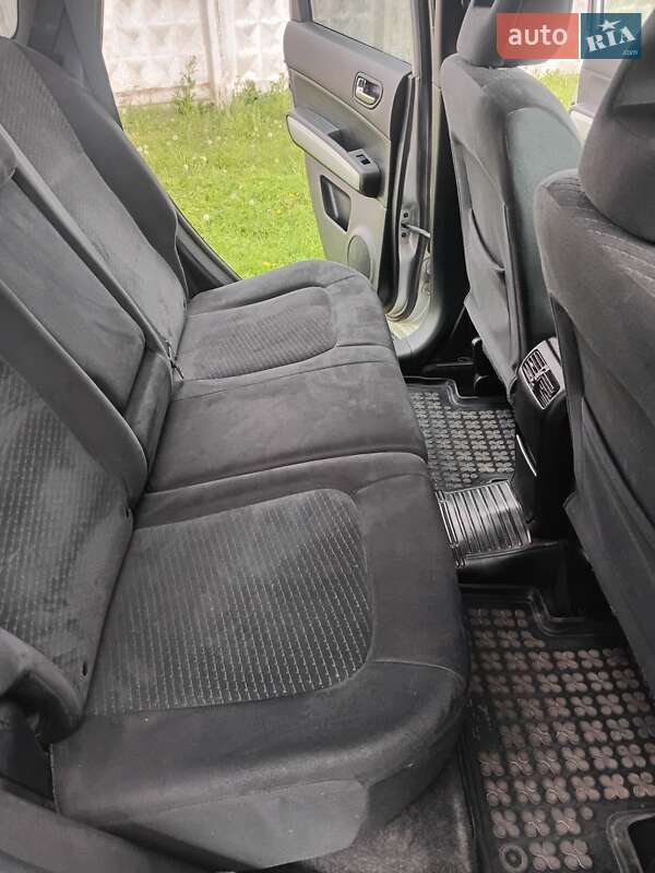 Внедорожник / Кроссовер Nissan X-Trail 2011 в Староконстантинове