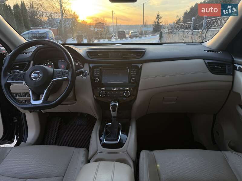 Позашляховик / Кросовер Nissan X-Trail 2018 в Києві