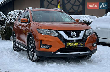 Позашляховик / Кросовер Nissan X-Trail 2019 в Львові