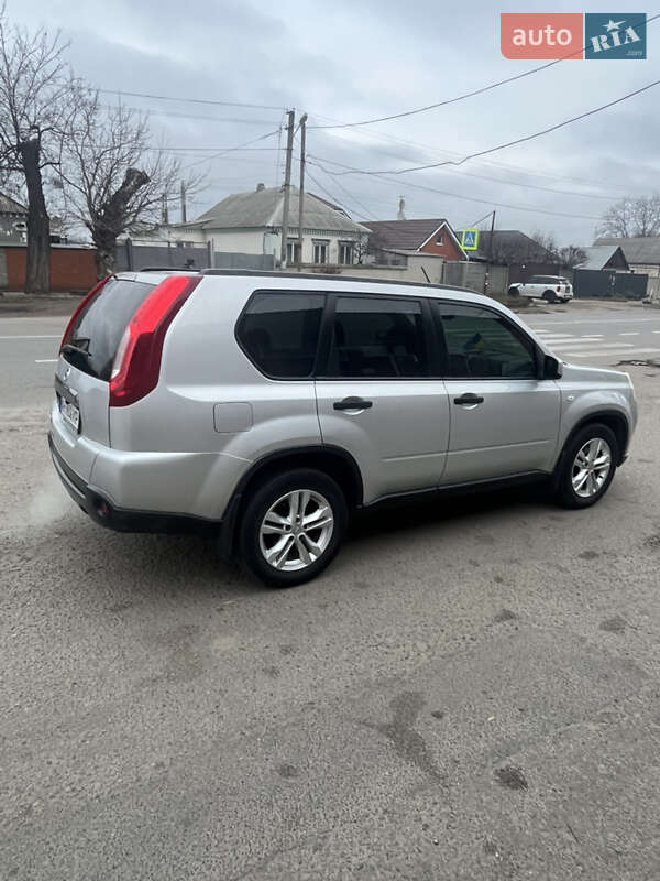 Внедорожник / Кроссовер Nissan X-Trail 2011 в Днепре
