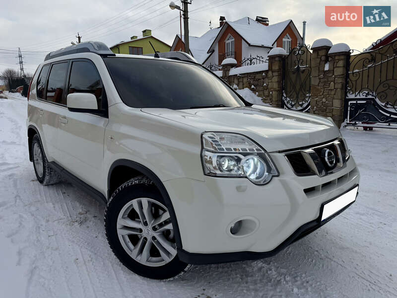Внедорожник / Кроссовер Nissan X-Trail 2012 в Хмельницком фото 3 Внедорожник / Кроссовер Nissan X-Trail 2012 в Хмельницком