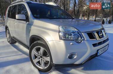 Позашляховик / Кросовер Nissan X-Trail 2011 в Звенигородці