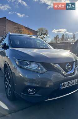 Внедорожник / Кроссовер Nissan X-Trail 2015 в Житомире