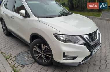 Внедорожник / Кроссовер Nissan X-Trail 2019 в Дубровице