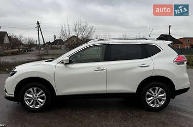 Внедорожник / Кроссовер Nissan X-Trail 2017 в Киеве