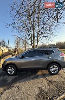 Позашляховик / Кросовер Nissan X-Trail 2015 в Вознесенську