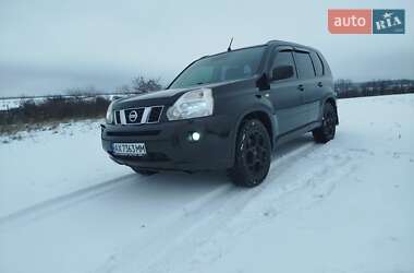 Позашляховик / Кросовер Nissan X-Trail 2010 в Харкові