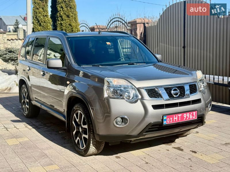 Nissan X-Trail 2012