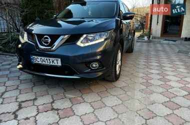 Позашляховик / Кросовер Nissan X-Trail 2015 в Самборі