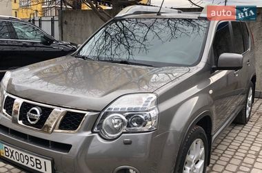 Внедорожник / Кроссовер Nissan X-Trail 2012 в Каменец-Подольском