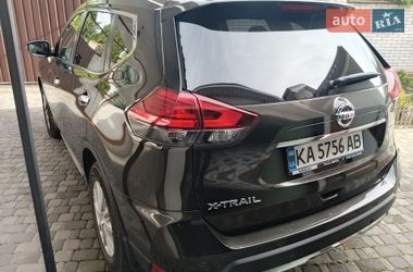 Внедорожник / Кроссовер Nissan X-Trail 2019 в Киеве