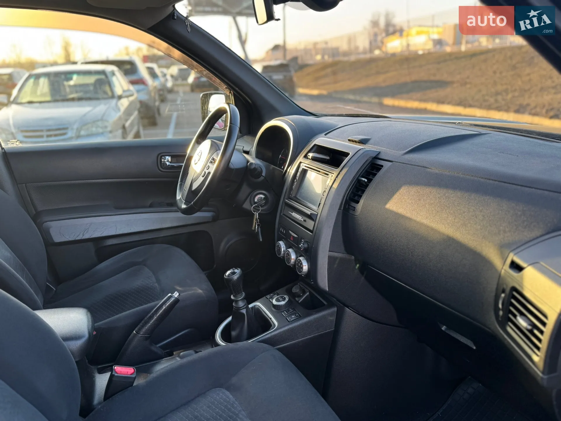 2011 Nissan X-Trail - мініатюра 41