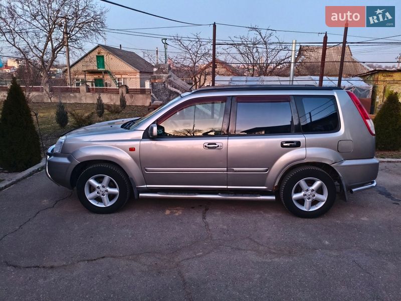 Nissan X-Trail 2003