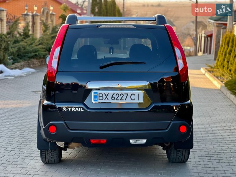 Внедорожник / Кроссовер Nissan X-Trail 2010 в Хмельницком