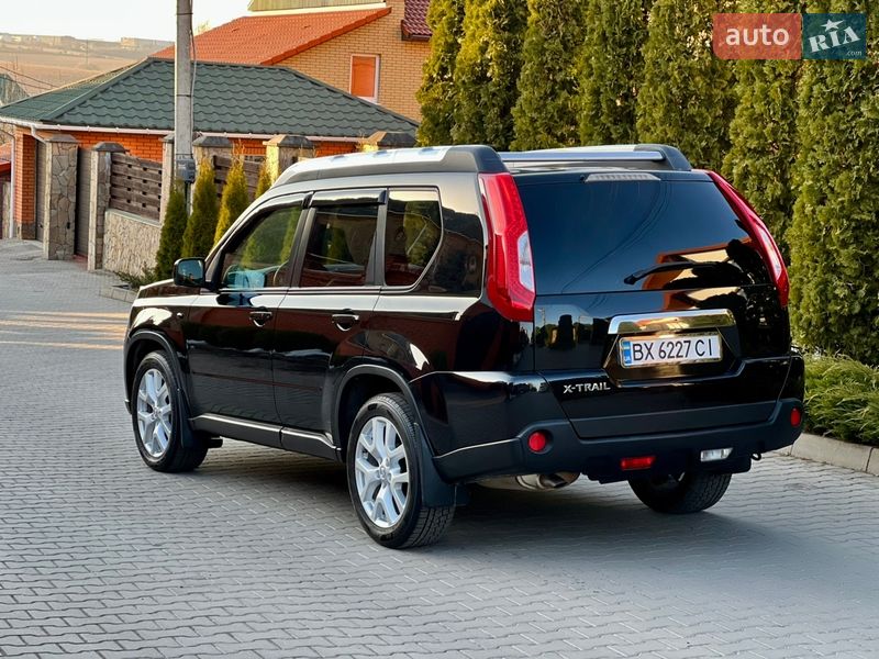 Внедорожник / Кроссовер Nissan X-Trail 2010 в Хмельницком