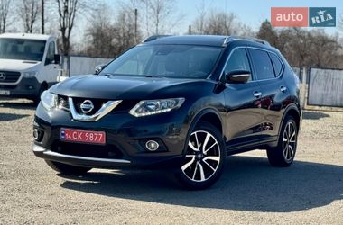 Внедорожник / Кроссовер Nissan X-Trail 2016 в Калуше