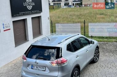 Позашляховик / Кросовер Nissan X-Trail 2015 в Кременці