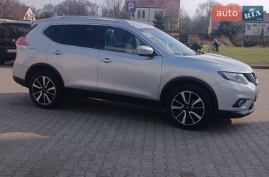 Внедорожник / Кроссовер Nissan X-Trail 2015 в Кременце