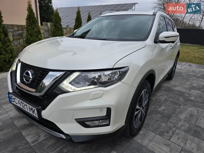 Nissan X-Trail 2018 VIN JN1TCAT32U0122181 фото оголошення 2 з 113