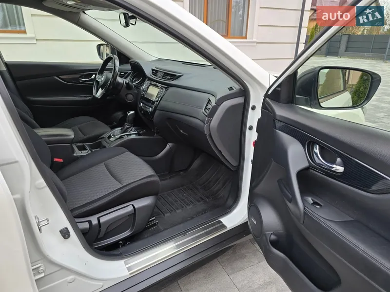Nissan X-Trail 2018 VIN JN1TCAT32U0122181 фото оголошення 30 з 113