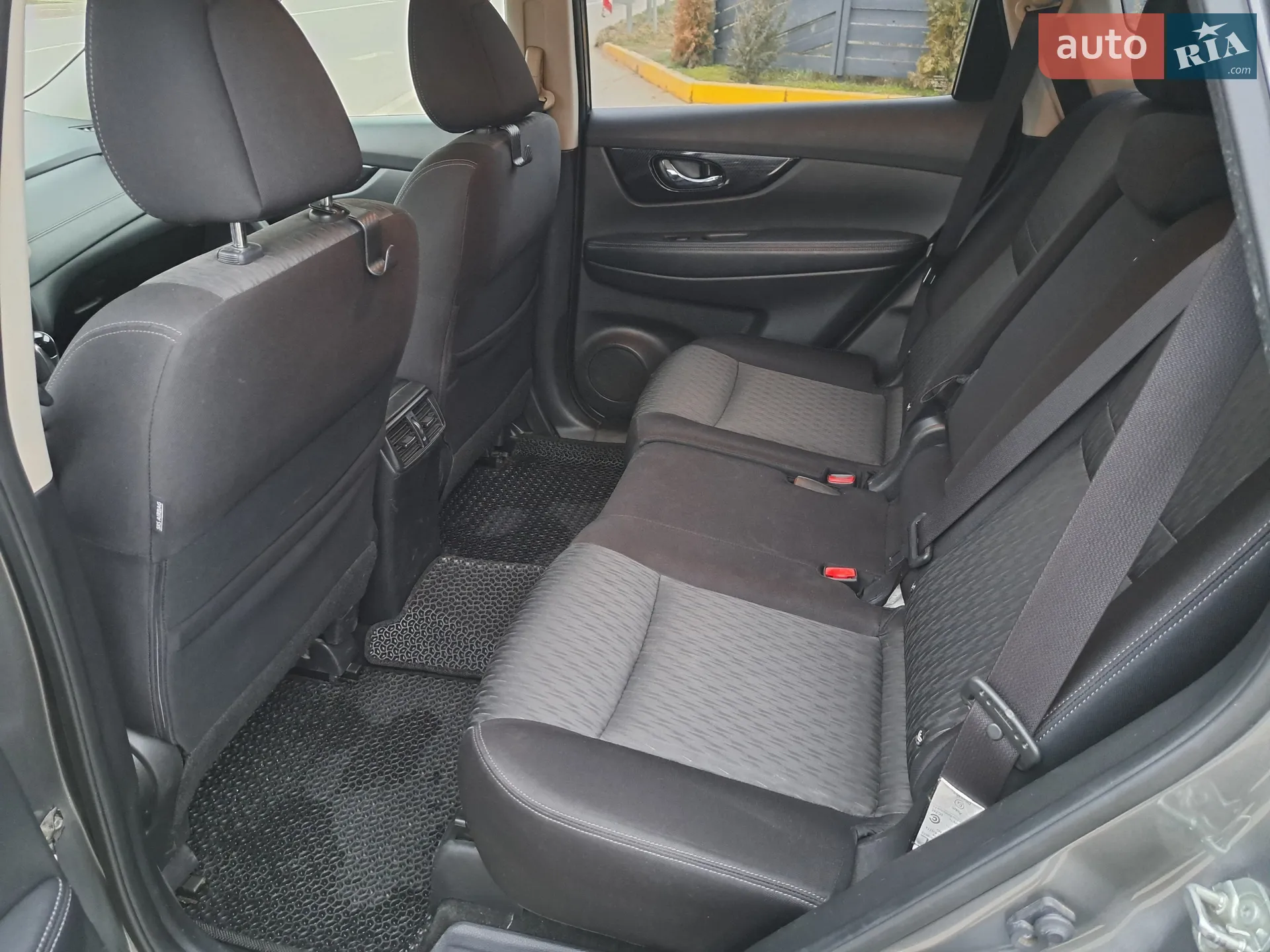 Nissan X-Trail 2018 VIN JN1TCAT32U0121484 фото оголошення 13 з 21