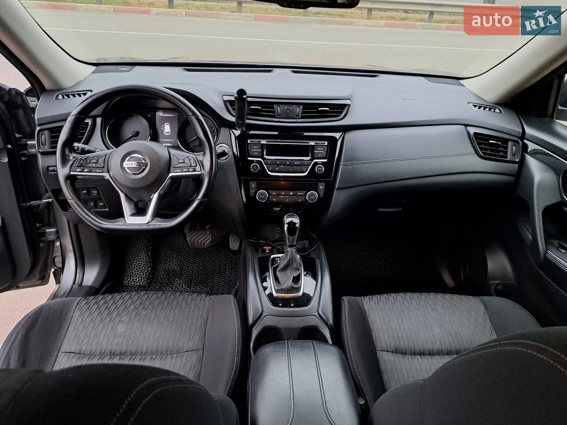 Nissan X-Trail 2018 VIN JN1TCAT32U0121484 фото оголошення 14 з 21