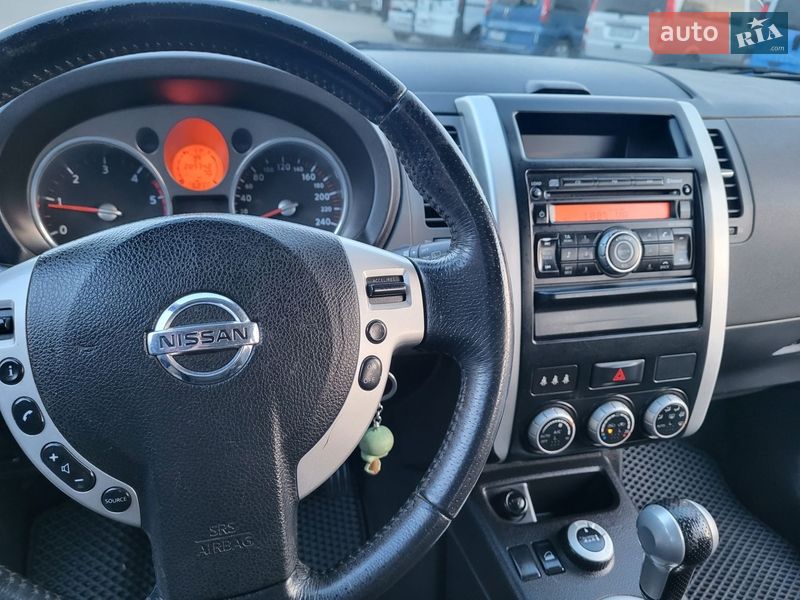 Внедорожник / Кроссовер Nissan X-Trail 2008 в Хмельницком