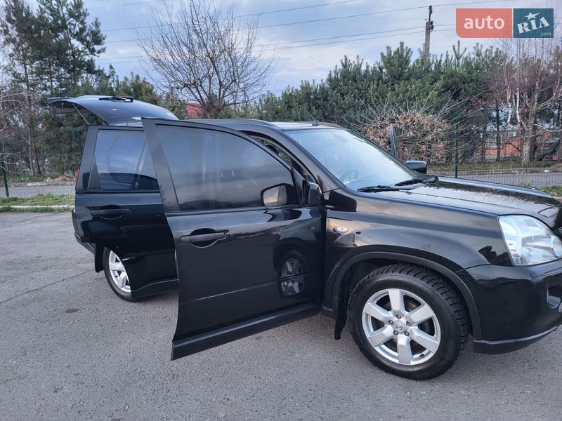Внедорожник / Кроссовер Nissan X-Trail 2008 в Хмельницком