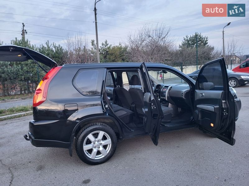 Внедорожник / Кроссовер Nissan X-Trail 2008 в Хмельницком