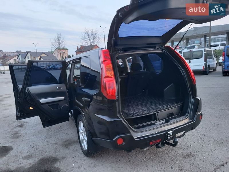 Внедорожник / Кроссовер Nissan X-Trail 2008 в Хмельницком