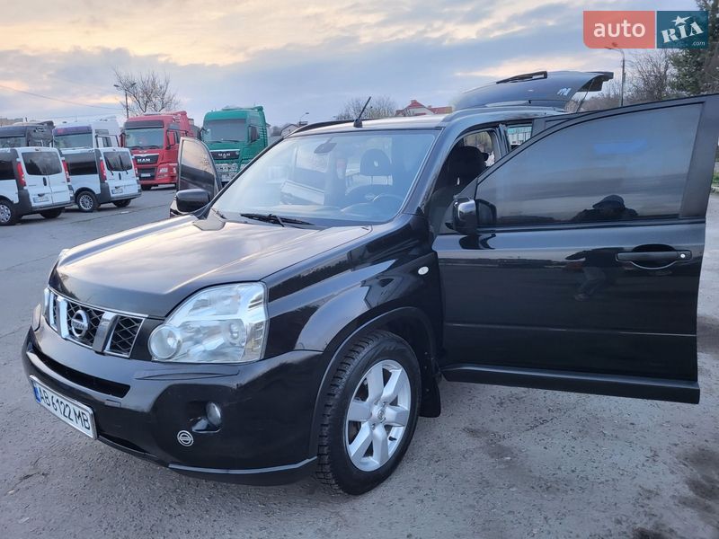 Внедорожник / Кроссовер Nissan X-Trail 2008 в Хмельницком