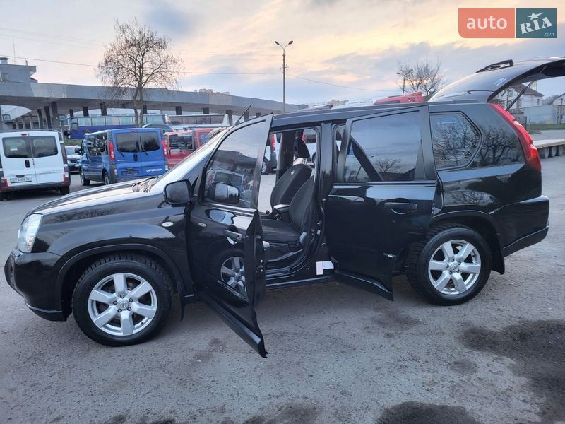Внедорожник / Кроссовер Nissan X-Trail 2008 в Хмельницком