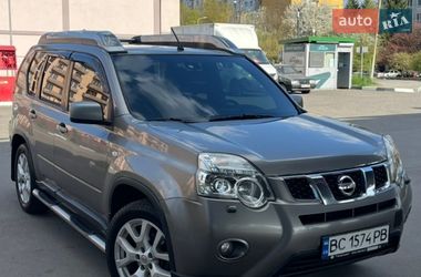 Внедорожник / Кроссовер Nissan X-Trail 2010 в Ужгороде