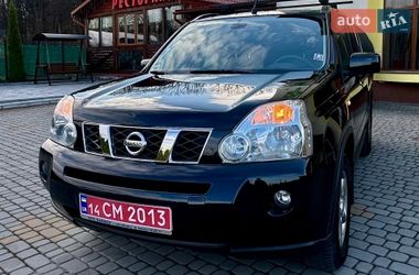 Позашляховик / Кросовер Nissan X-Trail 2010 в Трускавці