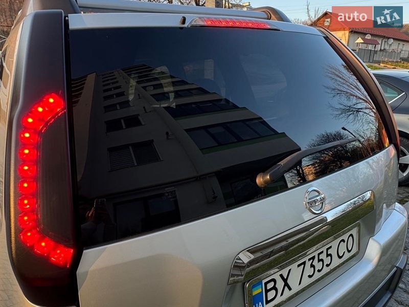 Внедорожник / Кроссовер Nissan X-Trail 2011 в Каменец-Подольском