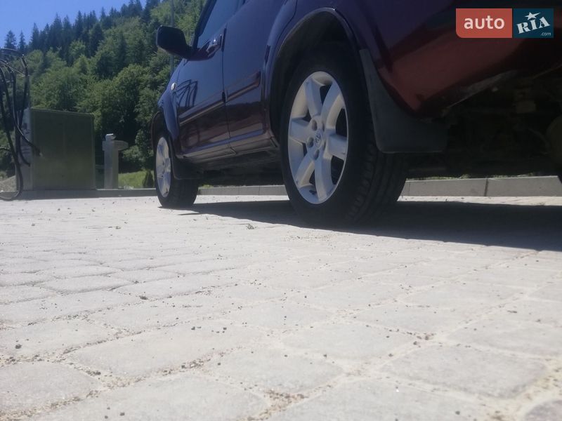 Внедорожник / Кроссовер Nissan X-Trail 2006 в Микуличине