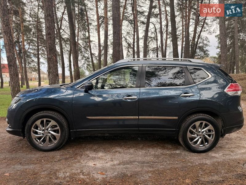 Внедорожник / Кроссовер Nissan X-Trail 2016 в Ахтырке