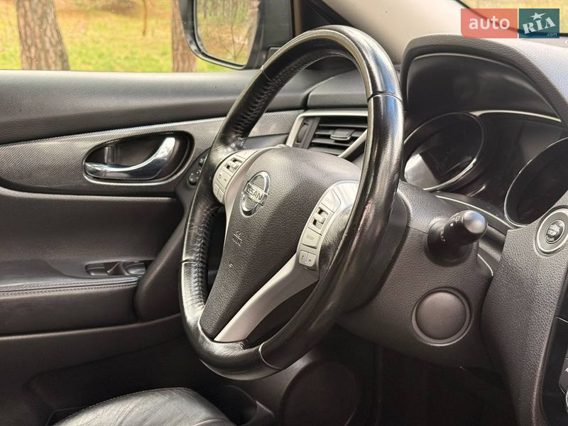 Внедорожник / Кроссовер Nissan X-Trail 2016 в Ахтырке