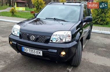 Внедорожник / Кроссовер Nissan X-Trail 2004 в Хмельницком