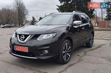 Внедорожник / Кроссовер Nissan X-Trail 2015 в Новоархангельске