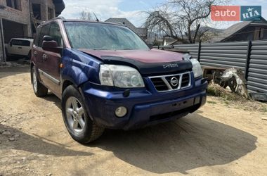Внедорожник / Кроссовер Nissan X-Trail 2002 в Делятине