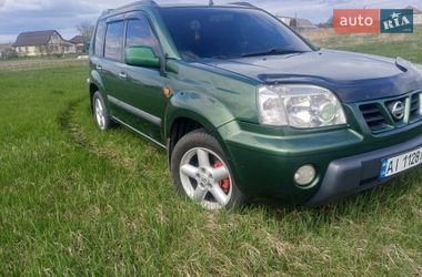 Позашляховик / Кросовер Nissan X-Trail 2003 в Києві
