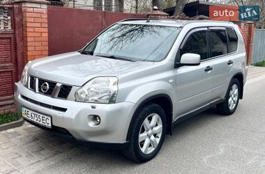 Позашляховик / Кросовер Nissan X-Trail 2010 в Києві