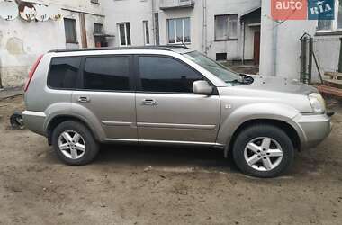 Позашляховик / Кросовер Nissan X-Trail 2005 в Рава-Руській
