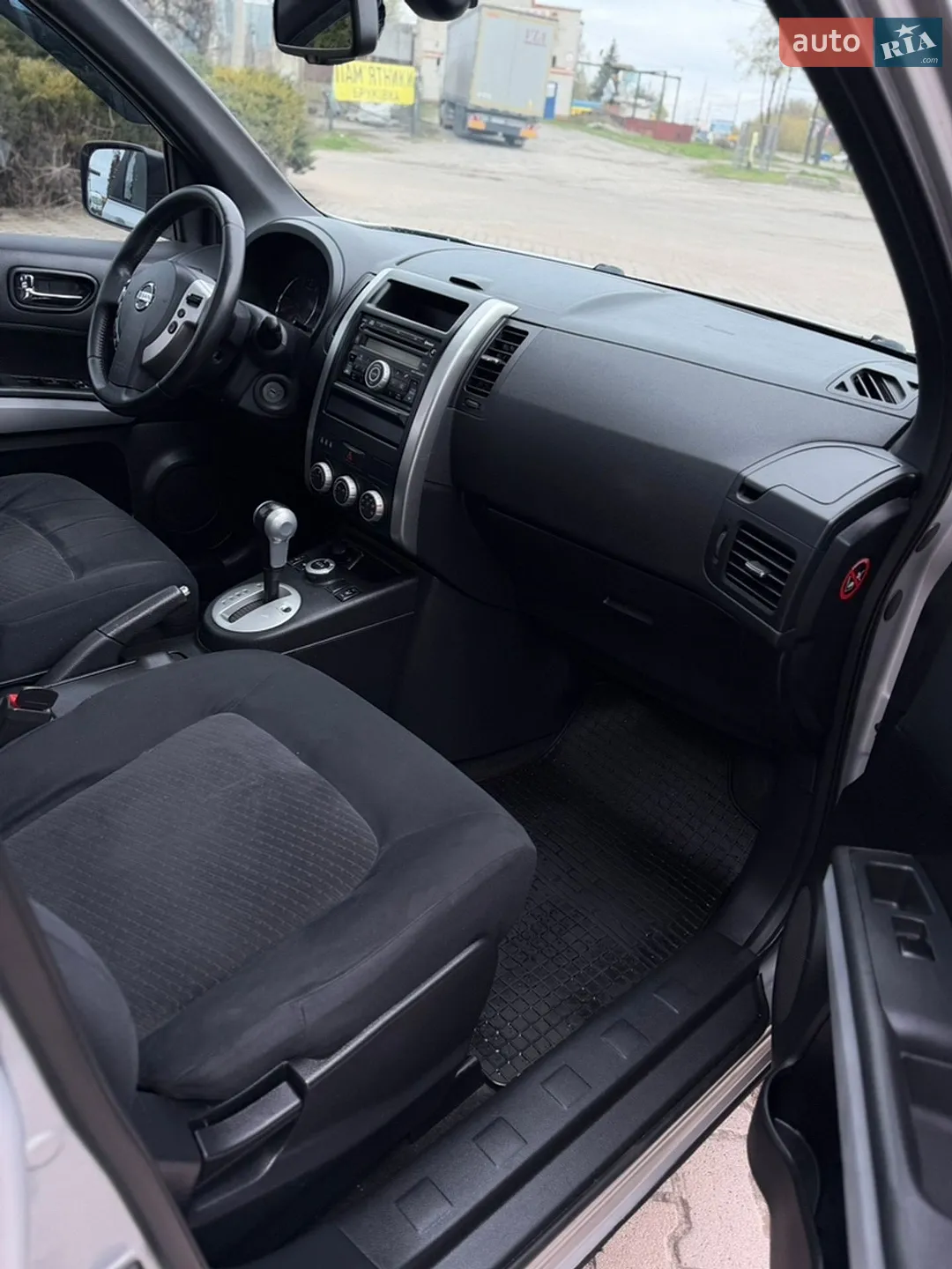 2012 Nissan X-Trail - мініатюра 25