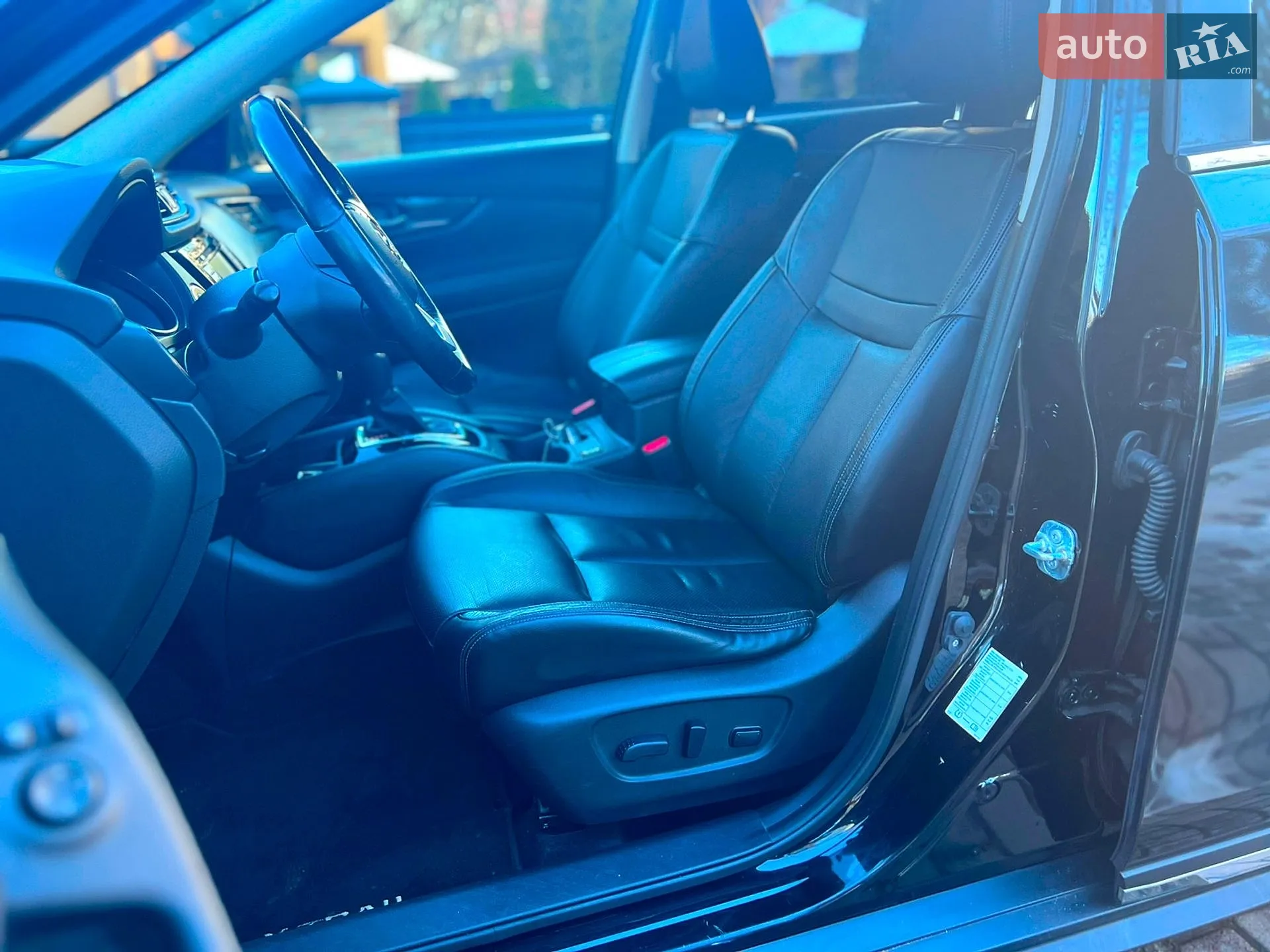 Nissan X-Trail 2017 VIN JN1JFAT32U0100550 фото оголошення 11 з 54